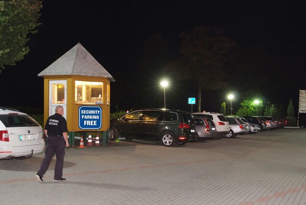 Motel Paradise Torzym Exterior foto